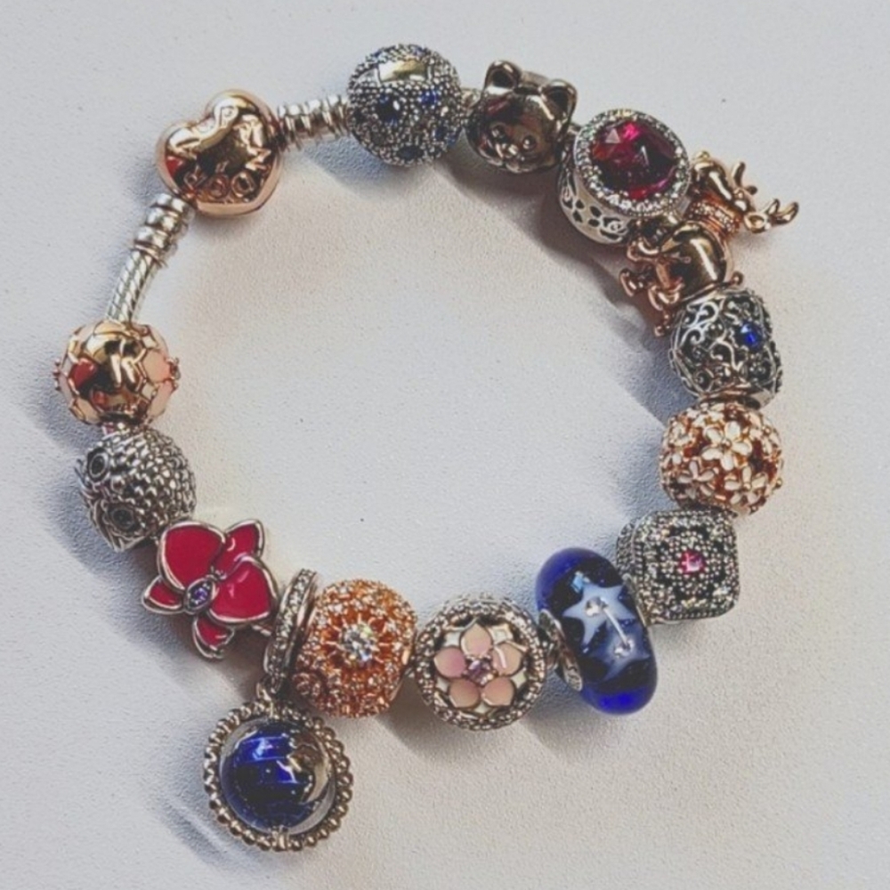 Complete Pandora bracelet